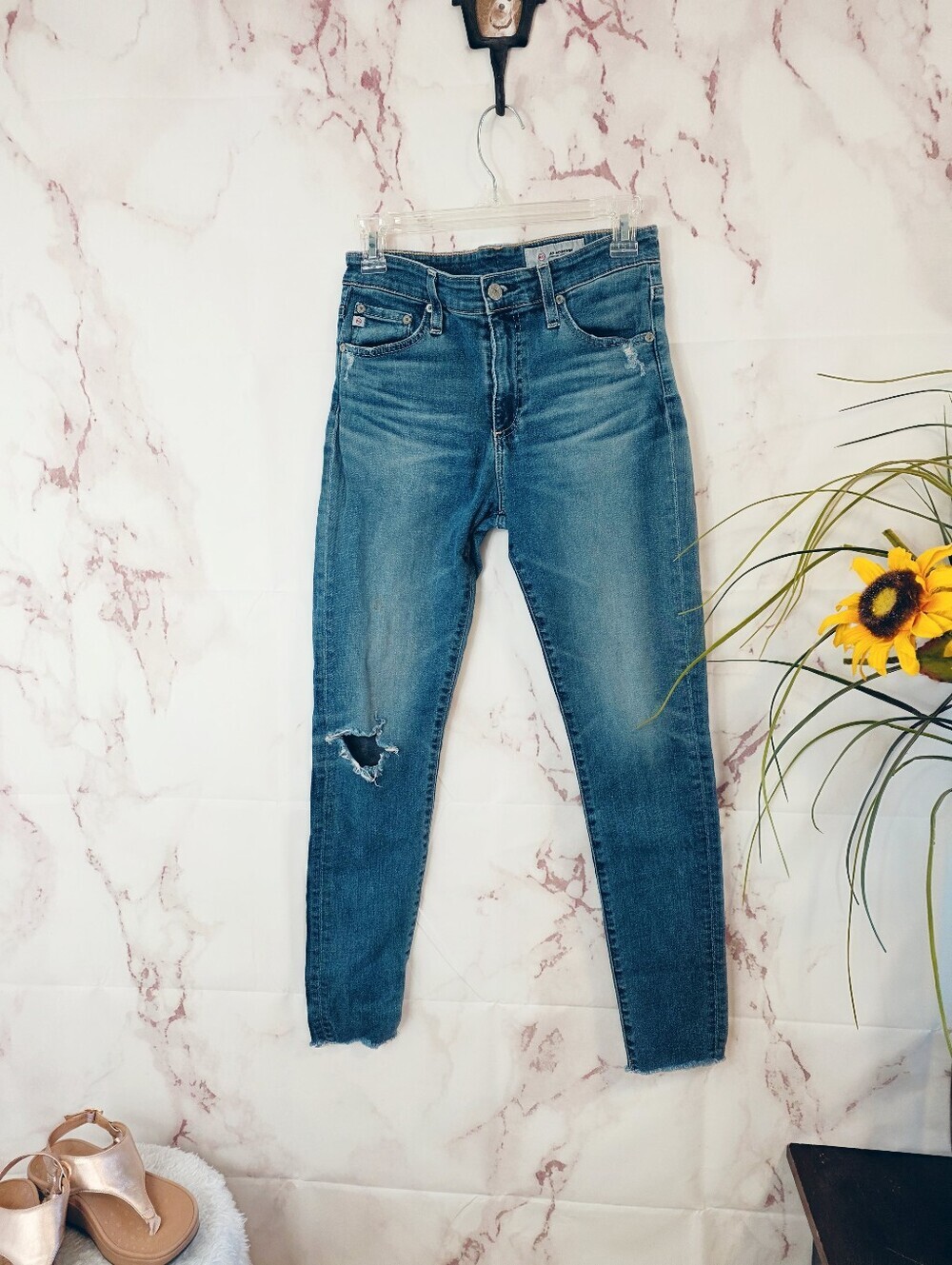 AG Adriano Goldschmied Women’s Distressed Skinny Jeans Medium Wash 27R - Picture 3 of 6